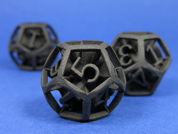 Sculpteo推出最新3D打印材料Solid Black Plastic